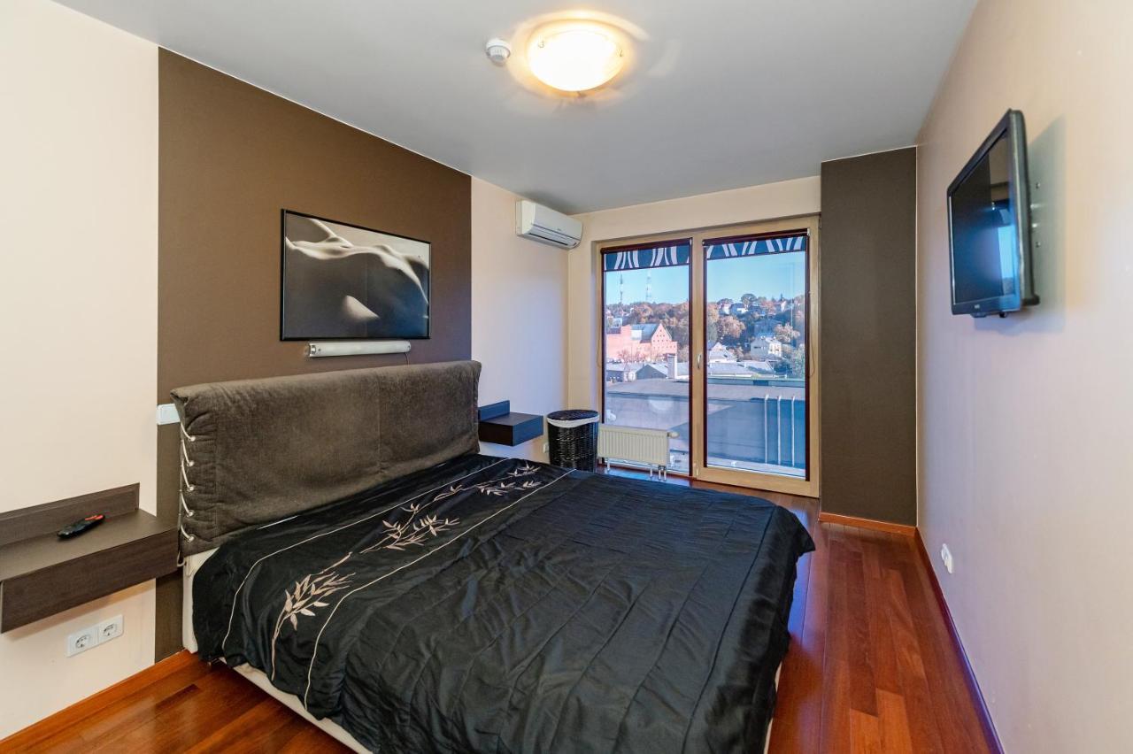 Panoramic City Centre Apartment By Polo Apartments Kaunas Buitenkant foto